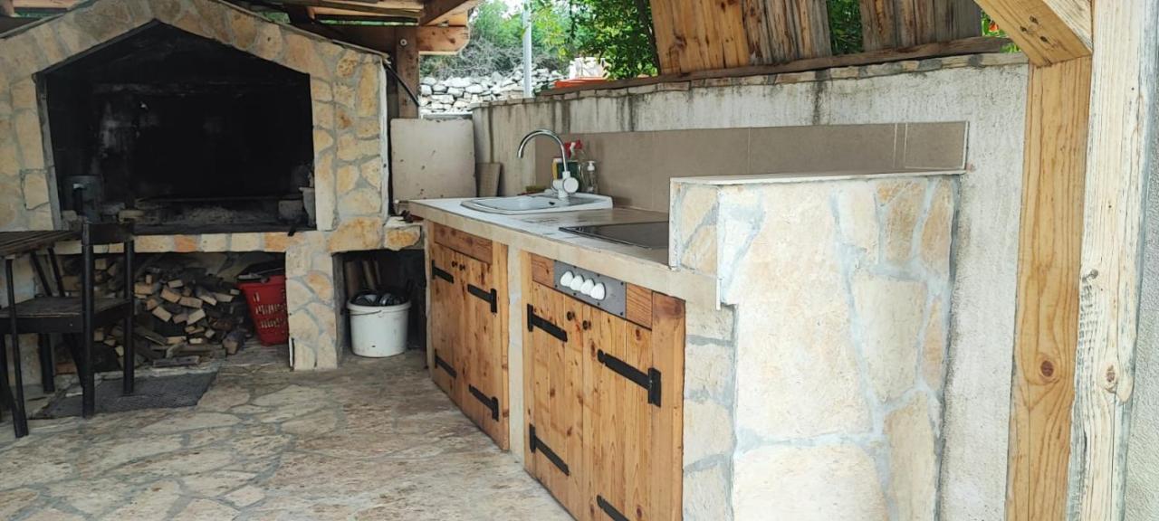 Kuca Za Odmor Postonjski Maslenica Exteriör bild
