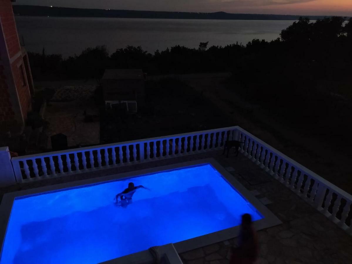 Kuca Za Odmor Postonjski Maslenica Exteriör bild