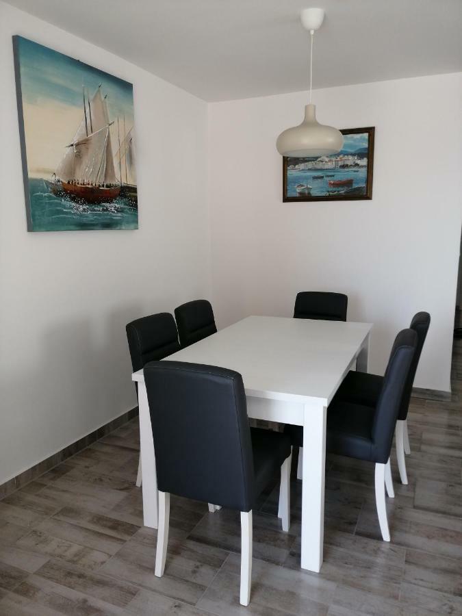 Kuca Za Odmor Postonjski Maslenica Exteriör bild